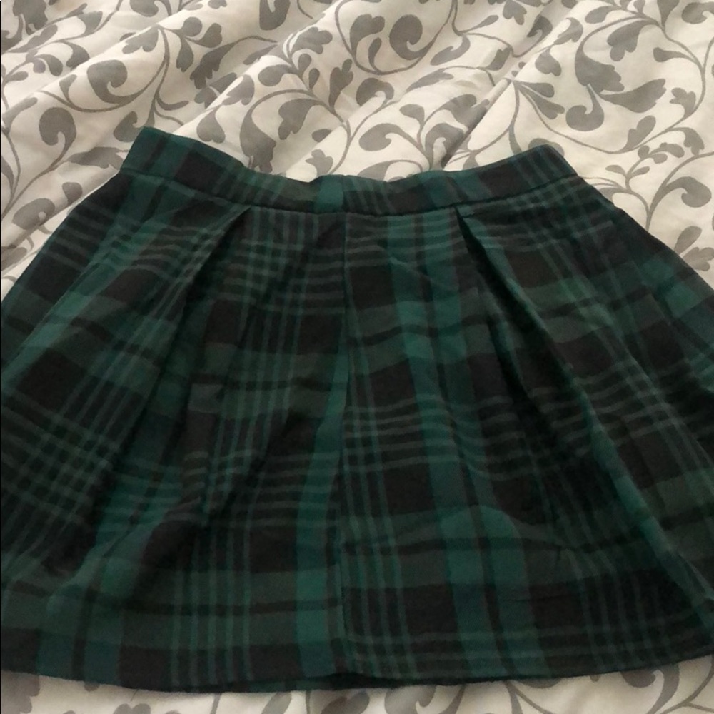never worn perfect condition SHEIN plaid green mini skirt, rare